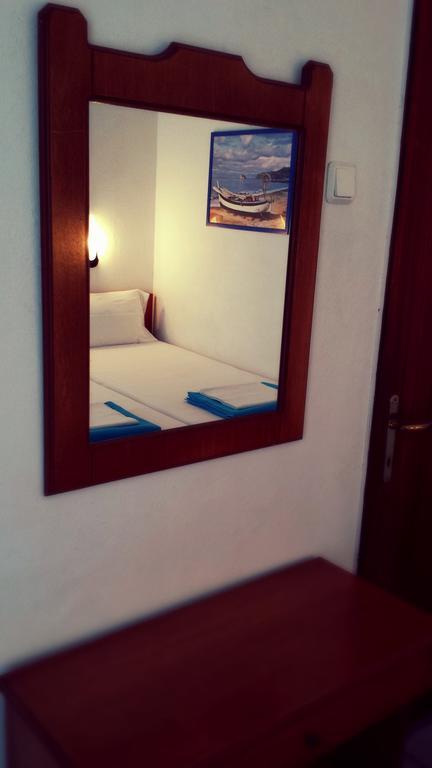 Rooms Ntontas 프리노스 객실 사진
